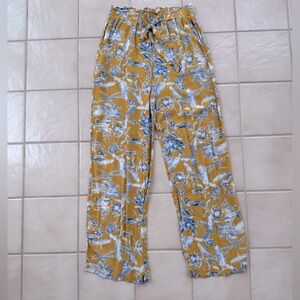 Davi and Dani wide leg Floral Pants - size M, NWOT